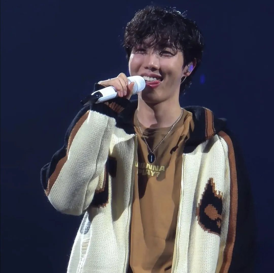 JHOPE HOPE ON THE STAGE TOUR 100% COTTON T-SHIRTS (various models)