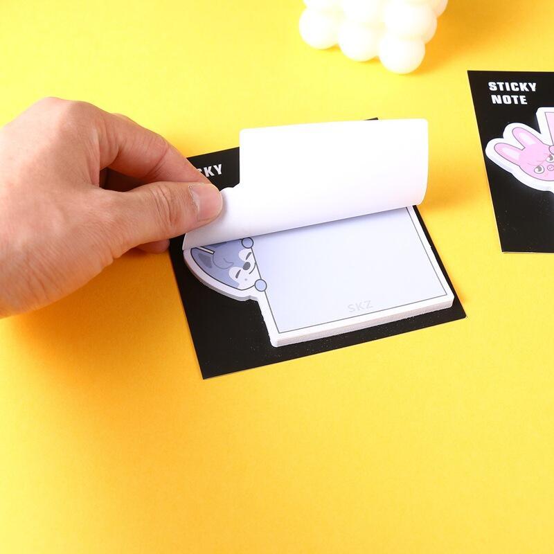 STRAY KIDS SKZOO STICK NOTES 8 PCS